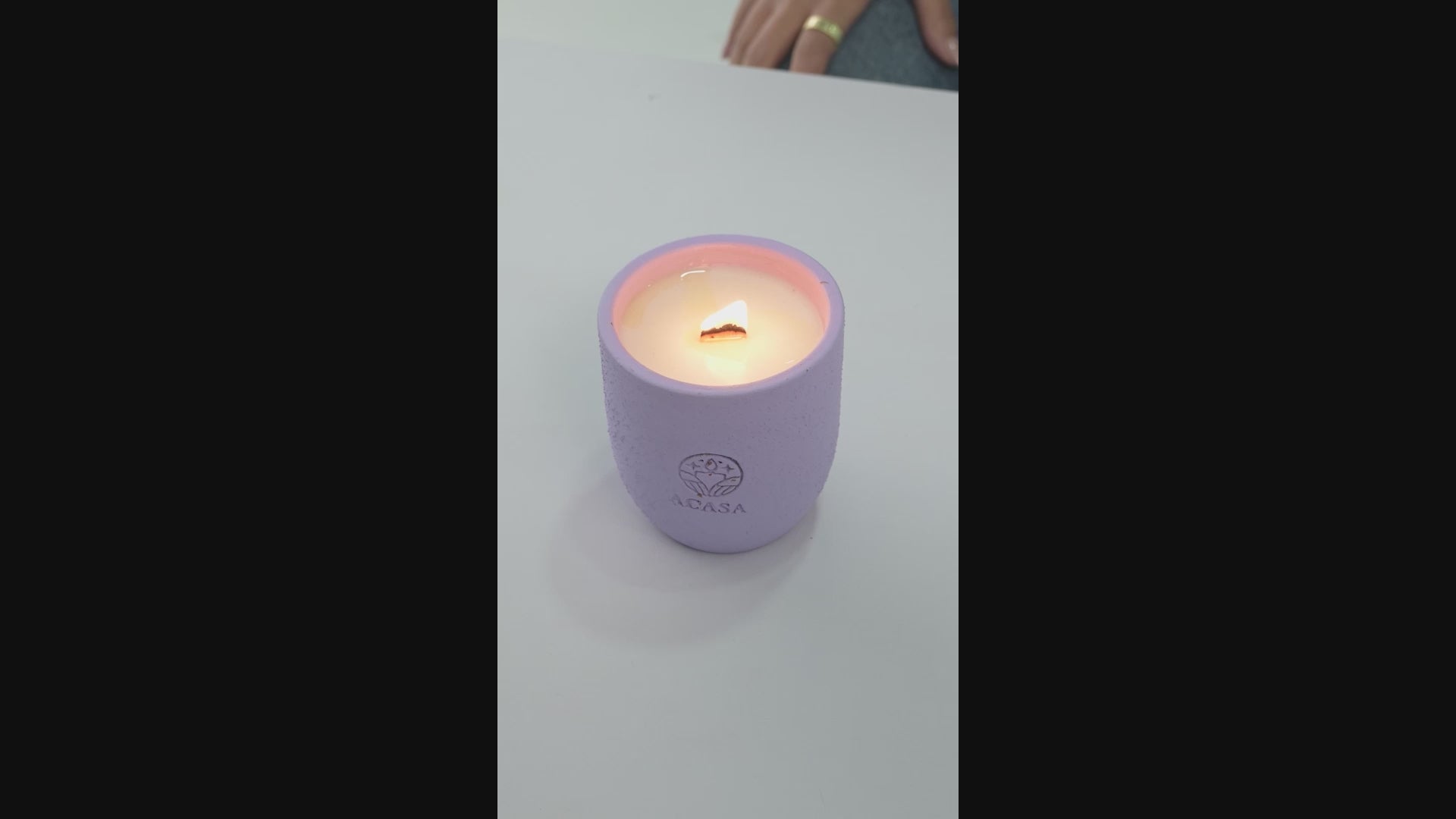 ACASA Handmade Lavender Scented Candle, 240 g – Natural Essential Oils, Wooden Wick, Reusable Pottery Jar