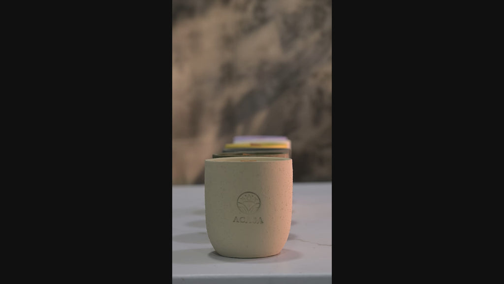 ACASA Handmade Sandalwood Scented Candle, 240 g – Natural Essential Oils, Wooden Wick, Reusable Pottery Jar